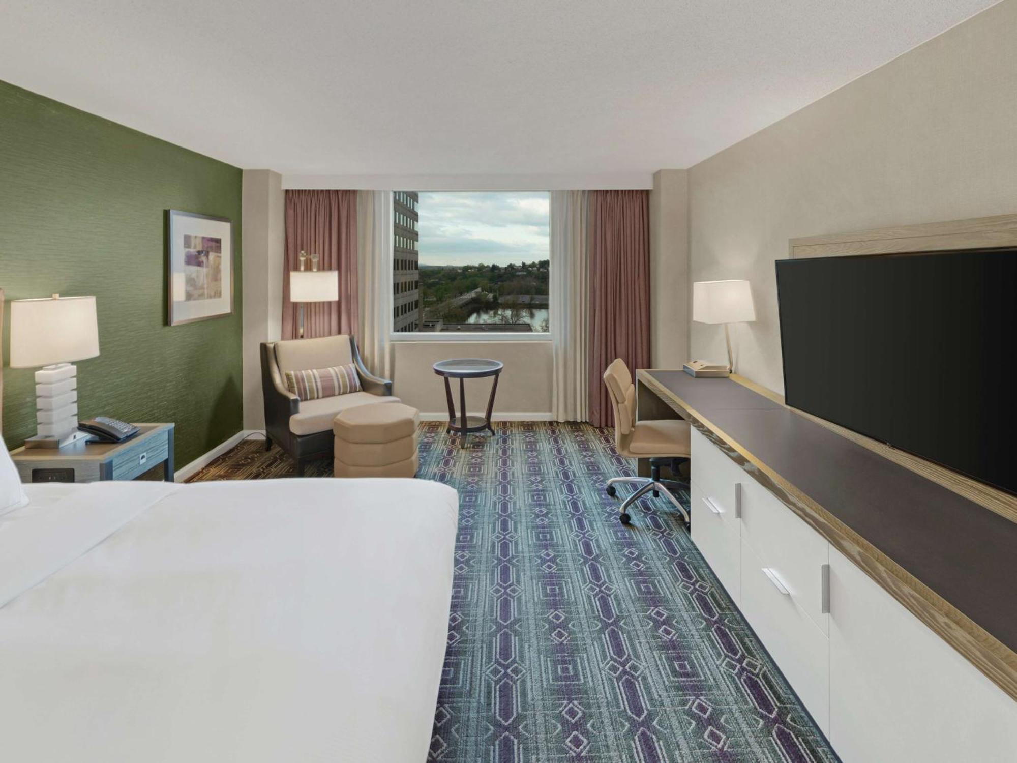 Hilton Harrisburg Near Hershey Park Buitenkant foto