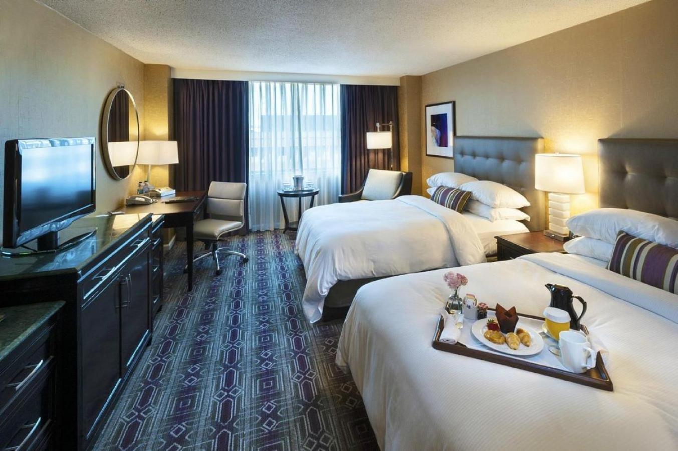 Hilton Harrisburg Near Hershey Park Buitenkant foto